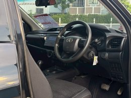 TOYOTA REVO SMART CAB 2.4 Z EDITION J PLUS AT ปี2019 ราคา389,000บาท