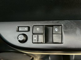 TOYOTA REVO SMART CAB 2.4 Z EDITION J PLUS AT ปี2019 ราคา389,000บาท