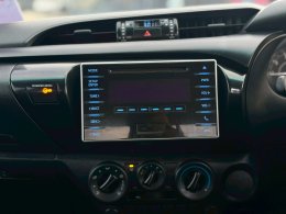 TOYOTA REVO SMART CAB 2.4 Z EDITION J PLUS AT ปี2019 ราคา389,000บาท