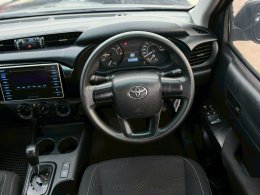 TOYOTA REVO SMART CAB 2.4 Z EDITION J PLUS AT ปี2019 ราคา389,000บาท