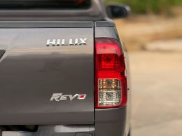 TOYOTA REVO SMART CAB 2.4 Z EDITION MID MT ปี2020 ราคา419,000บาท