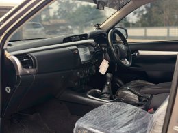 TOYOTA REVO SMART CAB 2.4 Z EDITION MID MT ปี2020 ราคา419,000บาท