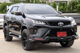 TOYOTA FORTUNER 2.4 LEGENDER 4WD AT ปี2021 ราคา1,390,000บาท