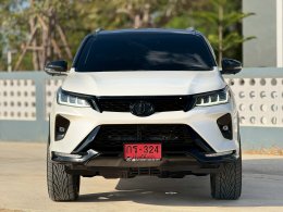 TOYOTA FORTUNER 2.4 LEGENDER ปี2020 ราคา1,190,000บาท