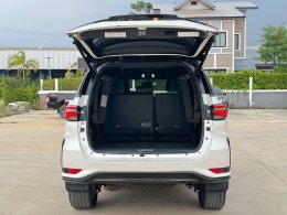 TOYOTA FORTUNER 2.4 Legender 4WD AT 2022/1,269,000