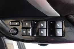 TOYOTA FORTUNER 2.4 V AT ปี2017 ราคา799,000บาท