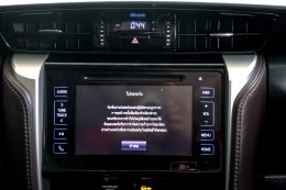 TOYOTA FORTUNER 2.4 V AT ปี2017 ราคา799,000บาท