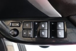 TOYOTA FORTUNER 2.4 V AT ปี2017 ราคา799,000บาท