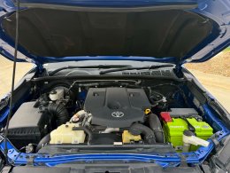 TOYOTA FORTUNER 2.8 V 4WD AT (AB/ABS) ปี2019 ราคา959,000บาท