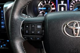 TOYOTA FORTUNNER 2.8 V AT ปี2015 ราคา 799,000 บาท มือสอง