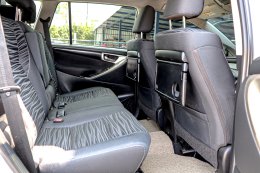 TOYOTA INNOVA 2.8 CRYSTAT G AT ปี 2019 ราคา 559,000