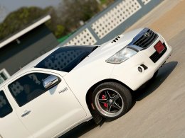 TOYOTA VIGO SMART CAB  2.5 G (AB/ABS) MT ปี2014 ราคา279,000บาท