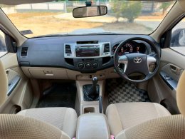 TOYOTA VIGO SMART CAB  2.5 G (AB/ABS) MT ปี2014 ราคา279,000บาท