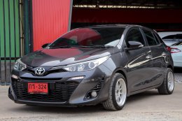 TOYOTA C-HR 1.8 HV MID CVT (HYBRID) AT ปี2020 ราคา659,000