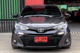 TOYOTA C-HR 1.8 HV MID CVT (HYBRID) AT ปี2020 ราคา659,000