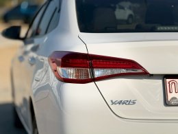 TOYOTA YARIS ATIV1.2 MID CVT AT(AB/ABS) ปี2020 ราคา399,000บาท