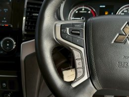 MITSUBISHI TRITON DUAL CAB 2.4 GLS MT 4WD (AB/ABS) ปี2022 ราคา599,000บาท