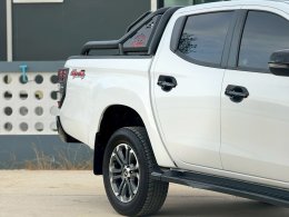 MITSUBISHI TRITON DUAL CAB 2.4 GLS MT 4WD (AB/ABS) ปี2022 ราคา599,000บาท