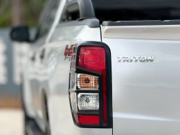 MITSUBISHI TRITON DUAL CAB 2.4 GLS MT 4WD (AB/ABS) ปี2022 ราคา599,000บาท