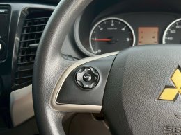 MITSUBISHI TRITON EXT. CAB 2.5 GLX MT (AB/ABS) ปี2018 ราคา299,000บาท