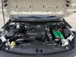 MITSUBISHI TRITON EXT. CAB 2.5 GLX MT (AB/ABS) ปี2019 ราคา349,000บาท