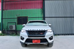  Toyota Fortuner 2.8 TRD (4WD)  NAVI (AB/ABS) ปี2018 ราคา 1,390,000 บาท