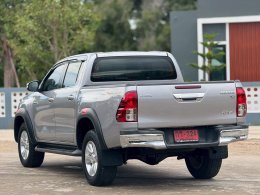 TOYOTA HILUX REVO DUAL CAB 2.4 PRERUNNER G AT ปี2017 ราคา549,000บาท