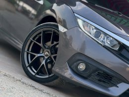 HONDA CIVIC 1.8 EL I-VTEC (AB/ABS) AT ปี2017 ราคา559,000บาท