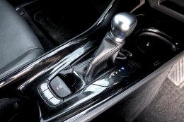 TOYOTA C-HR 1.8 HV MID CVT (HYBRID) AT ปี2020 ราคา 659,000บาท