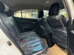 TOYOTA YARIS ATIV 1.2 S CVT (AB|ABS) ปี2018 ราคา359,000บาท