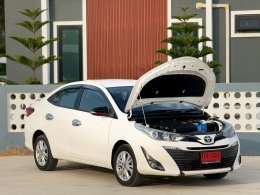TOYOTA YARIS ATIV 1.2 S CVT (AB|ABS) ปี2018 ราคา359,000บาท