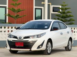 TOYOTA YARIS ATIV 1.2 S CVT (AB|ABS) ปี2018 ราคา359,000บาท