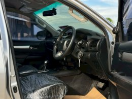 TOYOTA HILUX REVO CAB 2.4 PRERUNNER AT (AB|ABS) ปี2018 ราคา579,000บาท