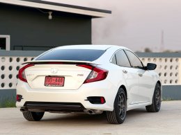 HONDA CIVIC FC 1.5 RS ปี2017 ราคา 599,000บาท