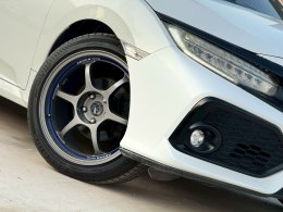 HONDA CIVIC FC 1.5 RS ปี2017 ราคา 599,000บาท