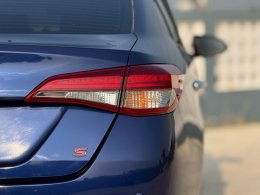 TOYOTA YARIS ATIV 1.2 CVT AT ปี2017 ราคา369,000บาท