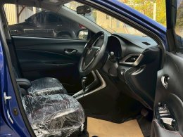 TOYOTA YARIS ATIV 1.2 CVT AT ปี2017 ราคา369,000บาท