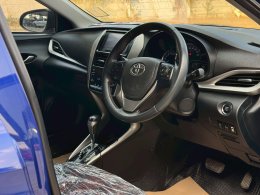 TOYOTA YARIS ATIV 1.2 CVT AT ปี2017 ราคา369,000บาท