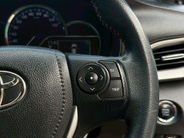 TOYOTA YARIS ATIV 1.2 CVT AT ปี2017 ราคา369,000บาท