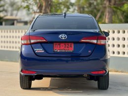 TOYOTA YARIS ATIV 1.2 CVT AT ปี2017 ราคา369,000บาท