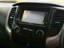 MITSUBISHI TRITON DUAL CAB 2.4 GLS LTD PLUS MT ปี2017 ราคา399,000บาท