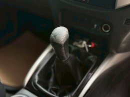 MITSUBISHI TRITON DUAL CAB 2.4 GLS LTD PLUS MT ปี2017 ราคา399,000บาท