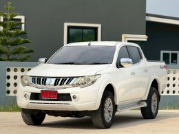 MITSUBISHI TRITON DUAL CAB 2.4 GLS LTD PLUS MT ปี2017 ราคา399,000บาท