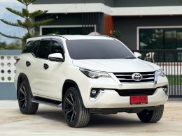 TOYOTA FORTUNER 2.4V ปี2018 ราคา859,000 บาท