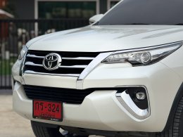 TOYOTA FORTUNER 2.4V ปี2018 ราคา859,000 บาท