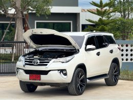 TOYOTA FORTUNER 2.4V ปี2018 ราคา859,000 บาท