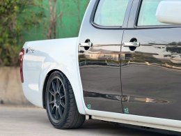 ISUZU D-MAX CAB 4 1.9 S MT ปี2018 ราคา399,000บาท