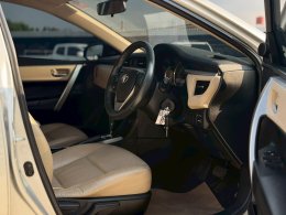 TOYOTA COROLLA ALTIS 1.6 G CVT ปี2016 ราคา 379,000บาท