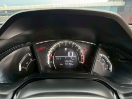 HONDA CIVIC 1.8 E I-VTEC CVT FC (AB/ABS) ปี2017 ราคา529,000บาท
