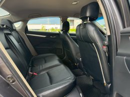 HONDA CIVIC 1.8 E I-VTEC CVT FC (AB/ABS) ปี2017 ราคา529,000บาท